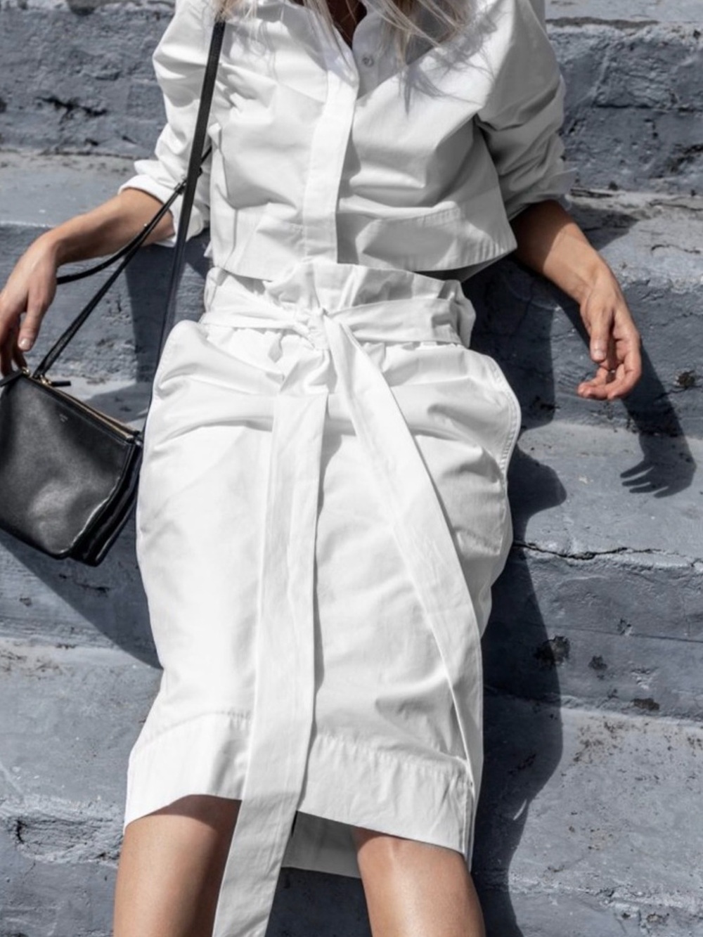 Aritzia Le Fou Wilfred Maryvonne Tie Front Paperbag Midi Skirt.